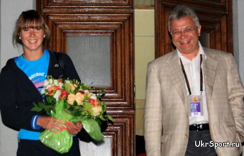 Украинка покоряет Париж! Украинка покоряет Париж!